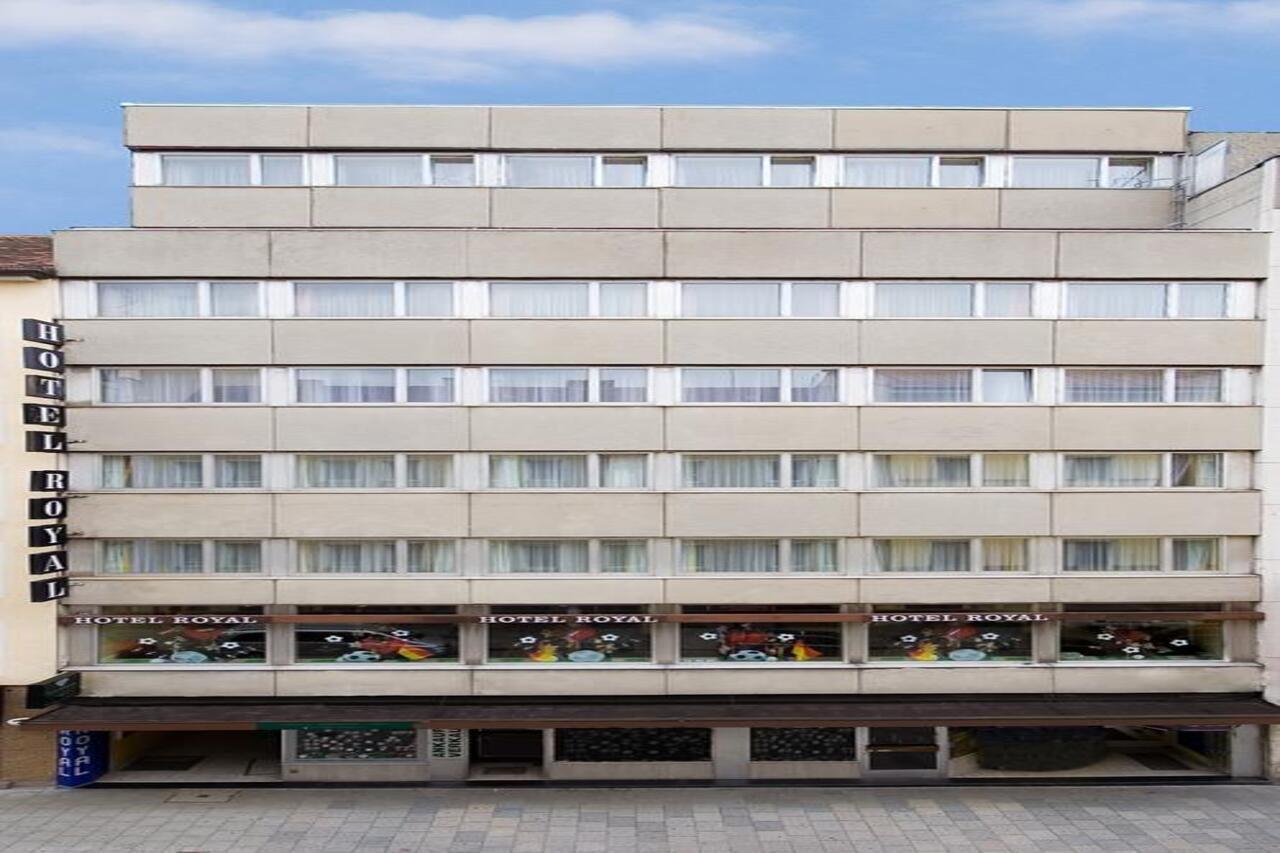 Royal Hotel 3*